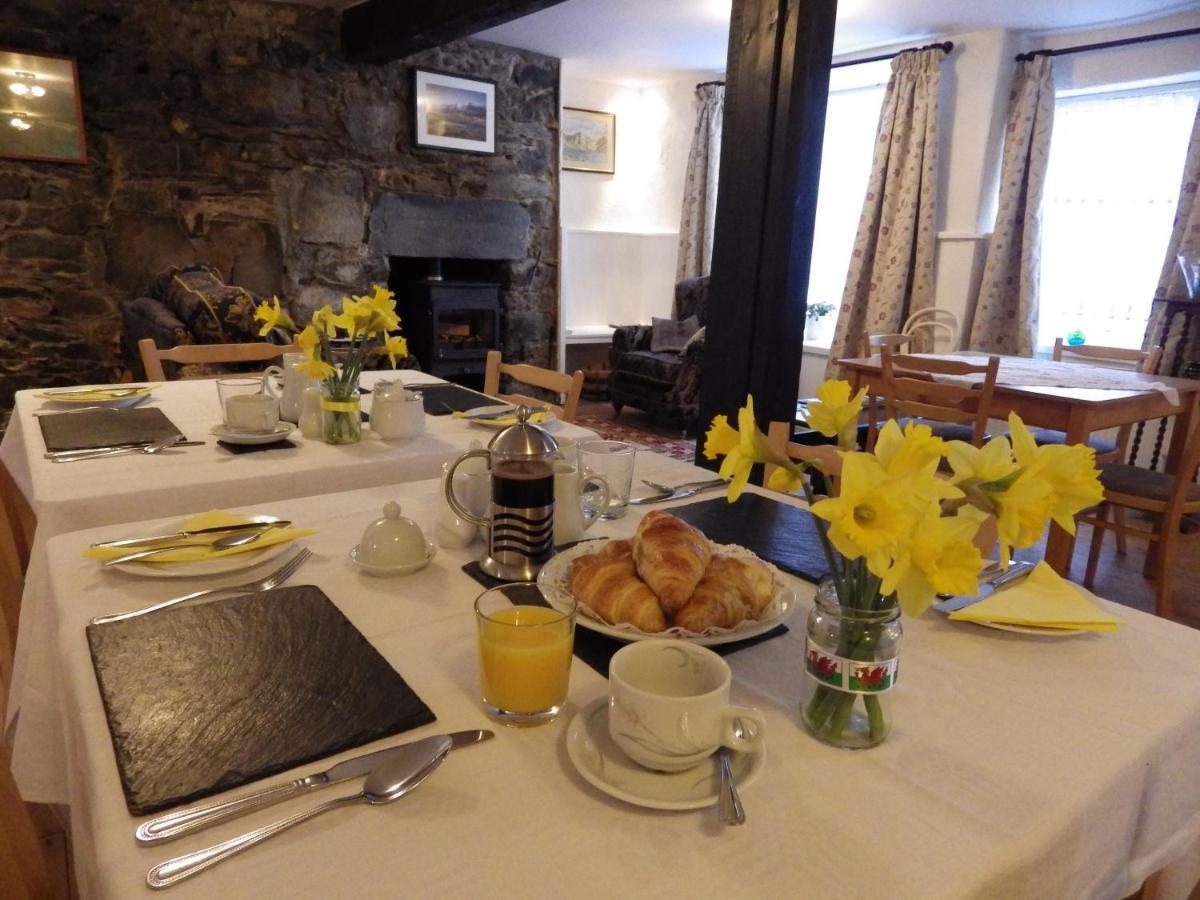 Aber Cottage B&B دولغيلوو المظهر الخارجي الصورة